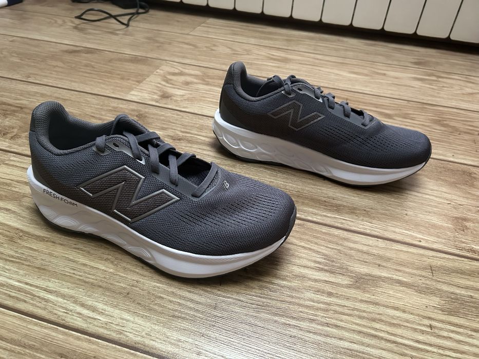 New Balance 520 V9 Extra Wide