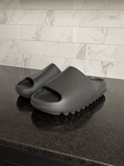Adidas Yeezy Slides Onyx