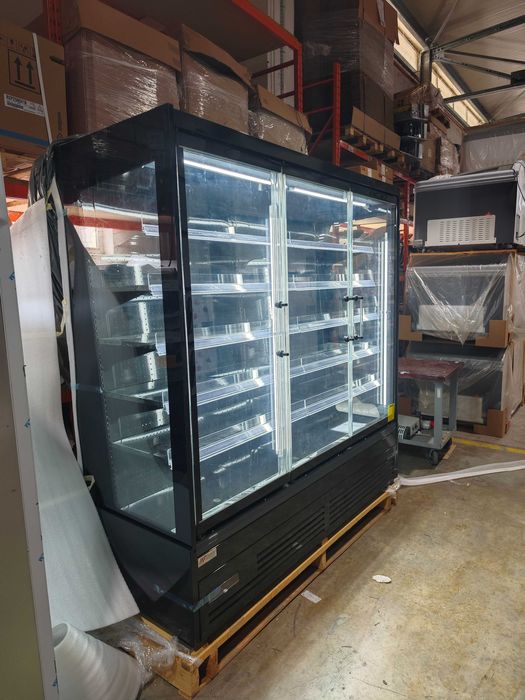 Vitrina verticala refrigerare 194 cm / 3 Usi - Model ELF 194 / NOU