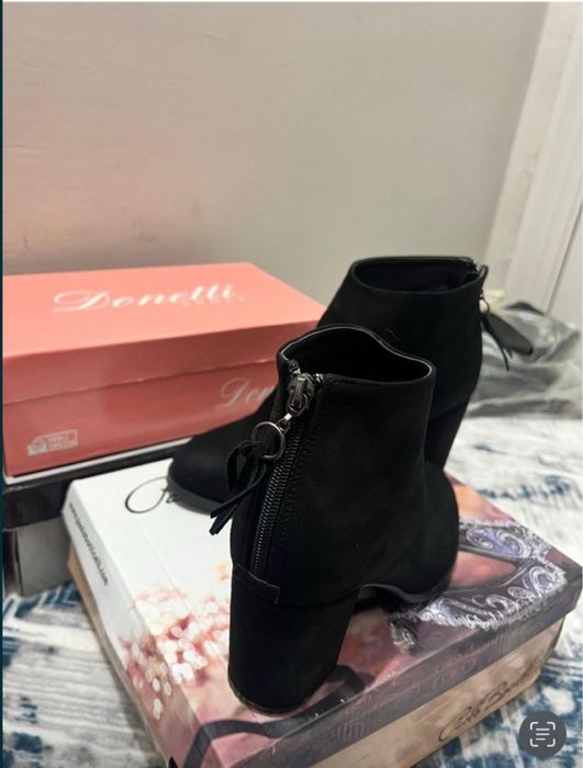 Дамски къси боти