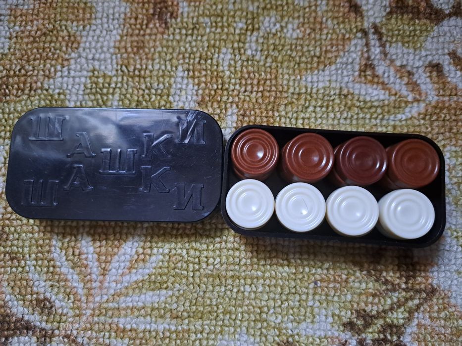 Продам Советские шашки