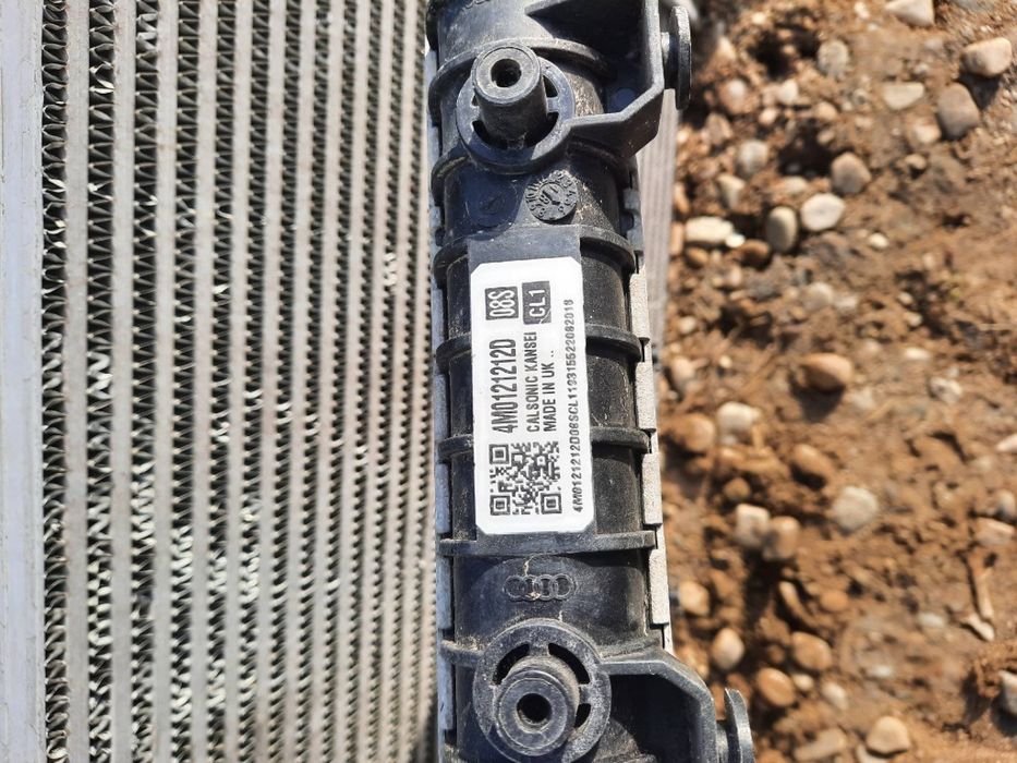 Intercooler/Racitor Audi Q7 Volkswagen Touareg 3.0 TDi
