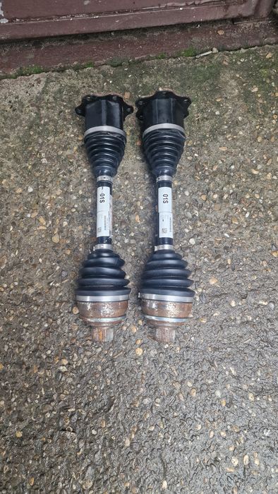 planetara Audi Q7 4M / 4M0.407.271 K  sunt noi