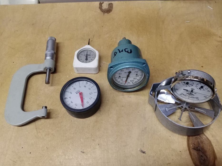 Приборы продам в отличном состоянии