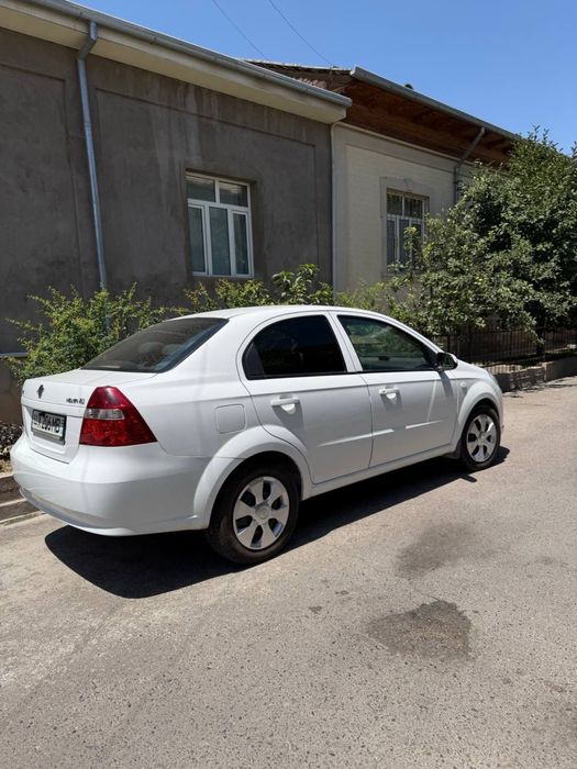Nexia 3 avtomat Ravon