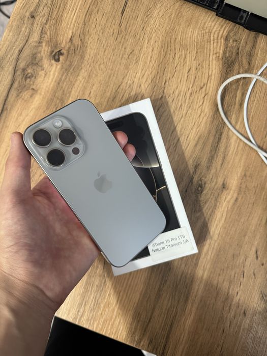 Iphone  16 pro акб 96 память 1 теребайт