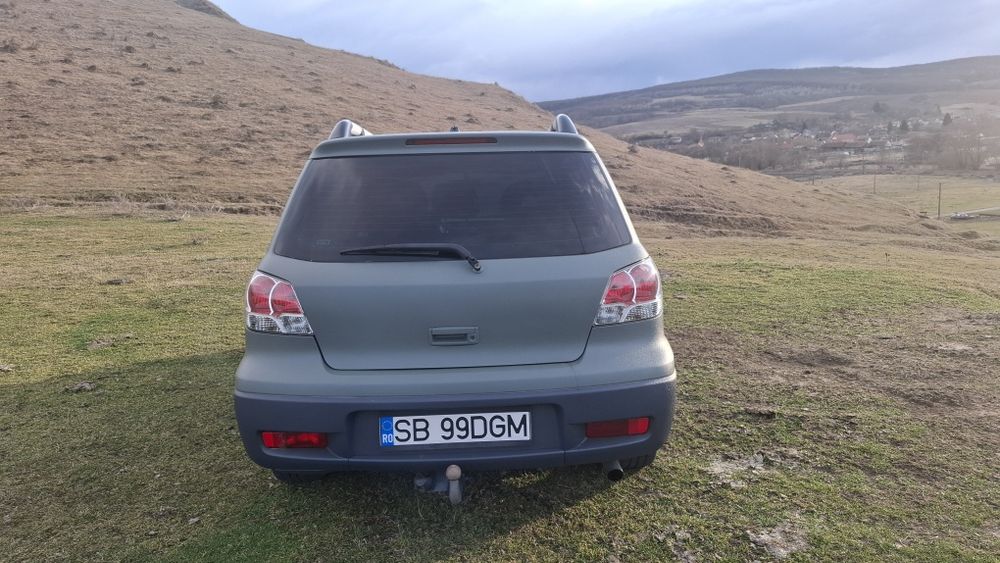 Mitsubishi Outlander  4×4