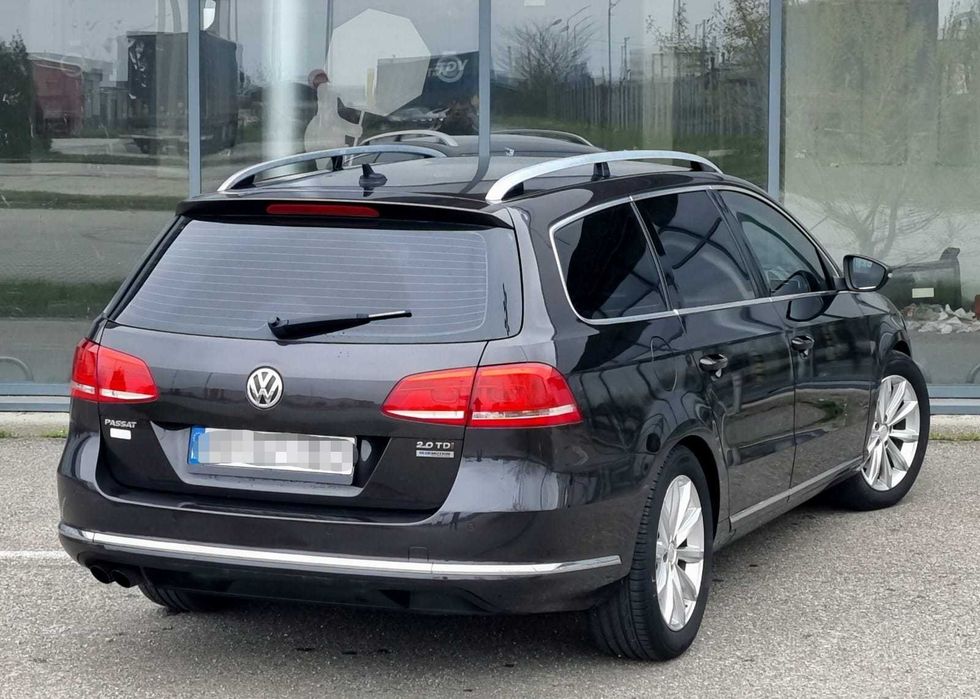 VOLKSWAGEN Passat 2011 — imagine 2