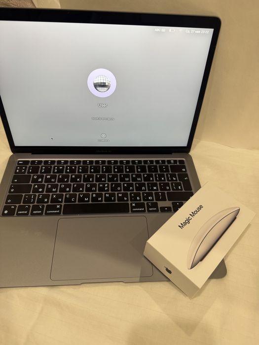 MacBook и MagicMouse