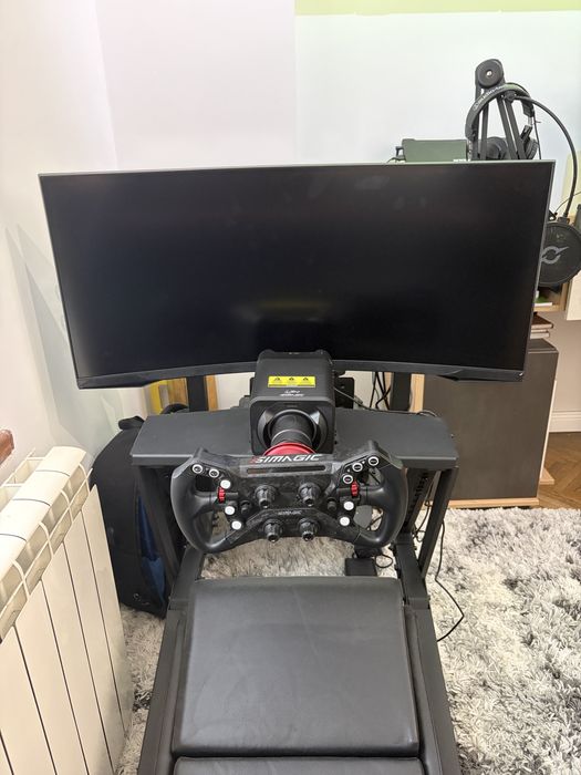 Simulator Racing F-GT in stare perfecta