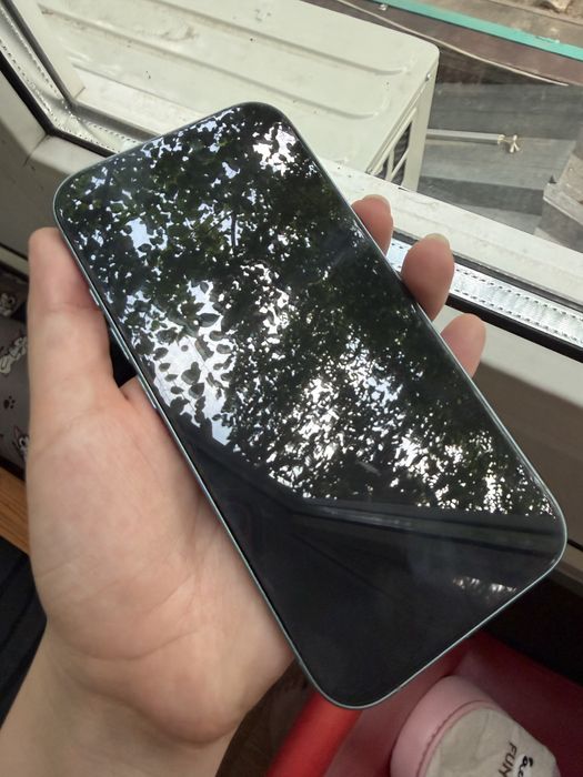 Продам Iphone 16 в отличном состоянии