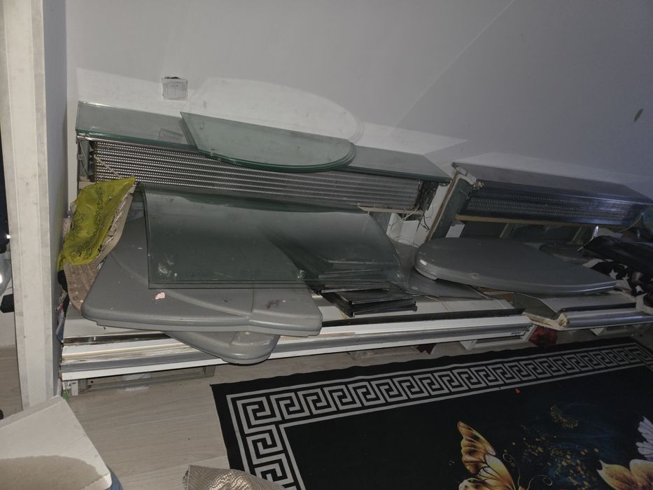 Витринный холодильник