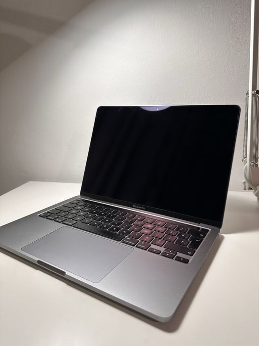 MacBook Pro M2 2022 13 inch