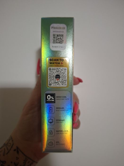 PEAKBAR 40k H20 - Creează-ți propria aromă! Vape tip țigară electronică cu diferite arome de shisha, posibilitate de a crea propria aromă