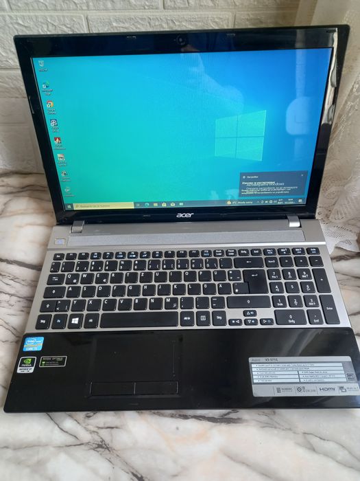 Лаптоп Acer V3-571G 15.6 Intel Core I5-3210М 8gb GeForce GT 640M