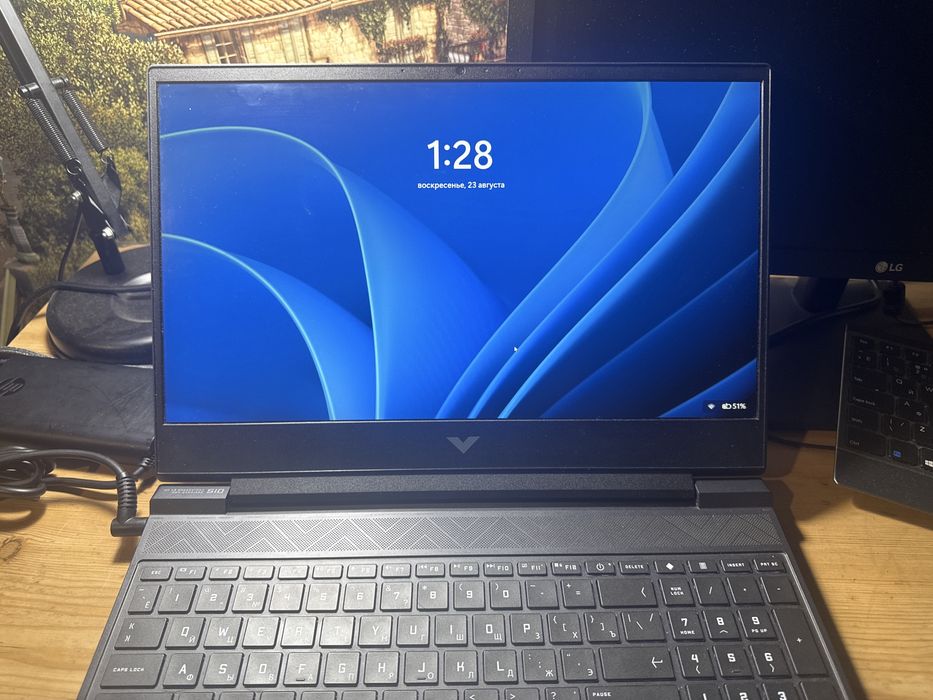 Продам игровой ноутбук HP VICTUS