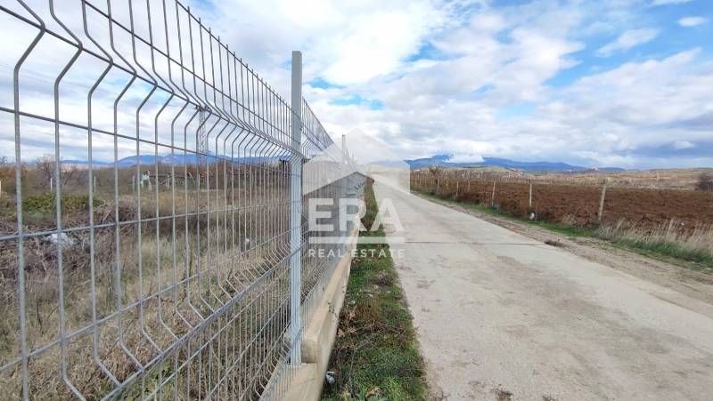 УПИ с ток и вода в гр. Сандански
