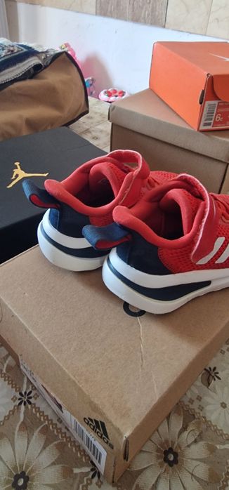Adidasi adidas unisex