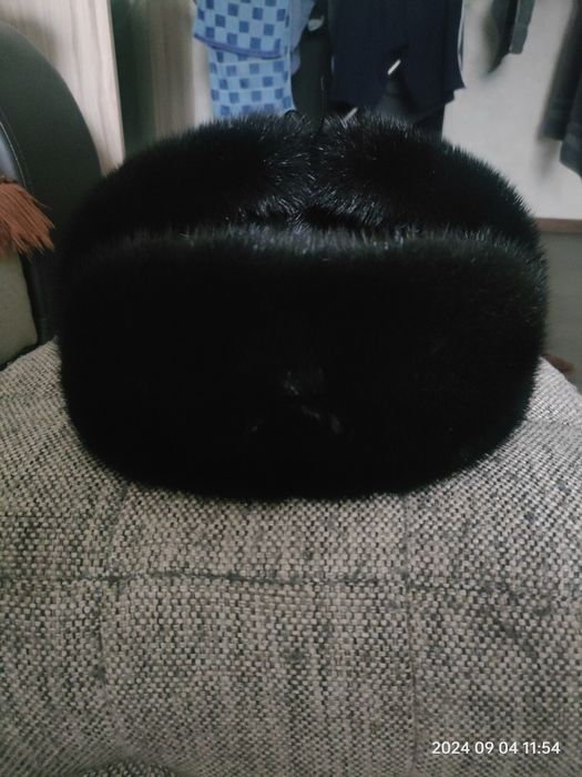 Продам шапку норковую