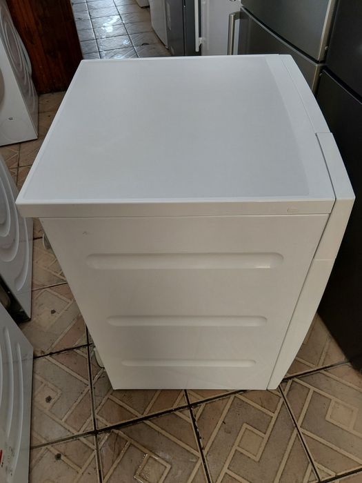 Сушилня с термопомпа Миеле Miele T7950WP  8кг А+++ Made in Germany  с две години гаранция!