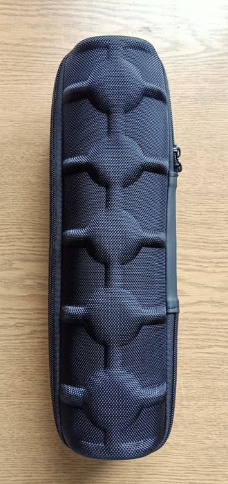 Преносим твърд калъф с цип за 5 часовника