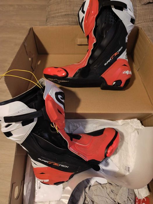 Alpinestars Supertech R 43 номер
