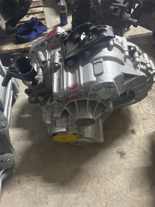 Скоростна кутия ваг Транспортер Т5 2.0 6 скорости transporter t5 MKB