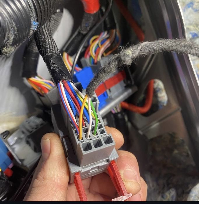 Установка Магнитол