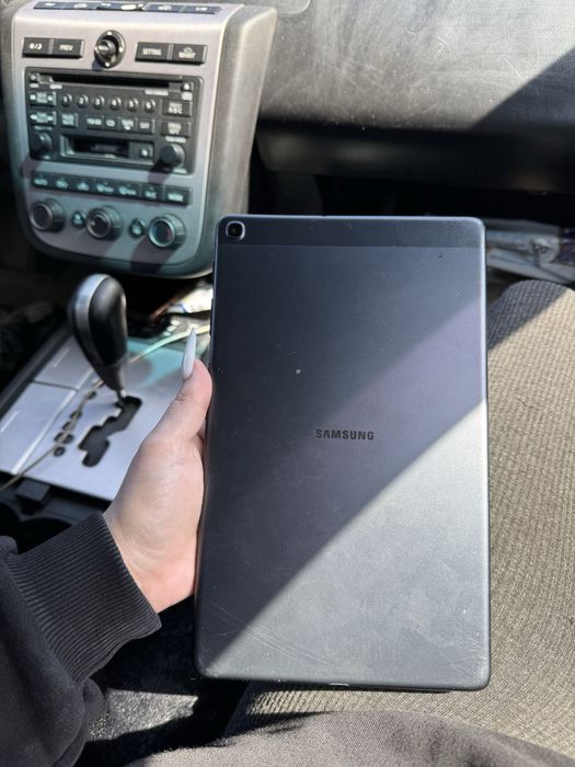 Продам планшет,на запчасти