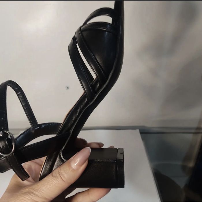 Босоножки туфли