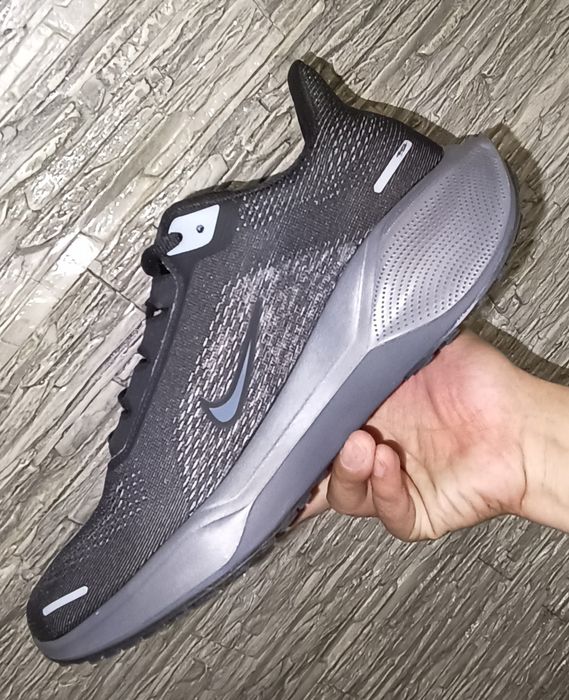 Кросовки nike airzoom маломерит на 1 размер