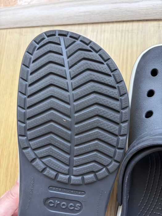 Crocs marime 42.