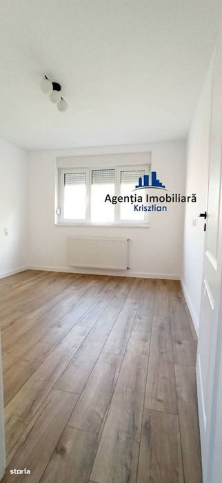 Apartament cu 3 camere de vânzare zona străzii Careiului