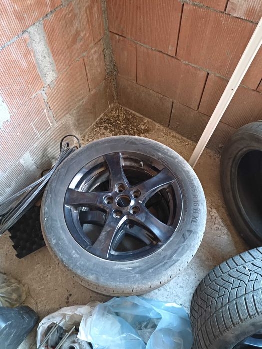 Vând sau schimb cu jante de Renault Megane 2 in 4 prezoane.Jante 5x112