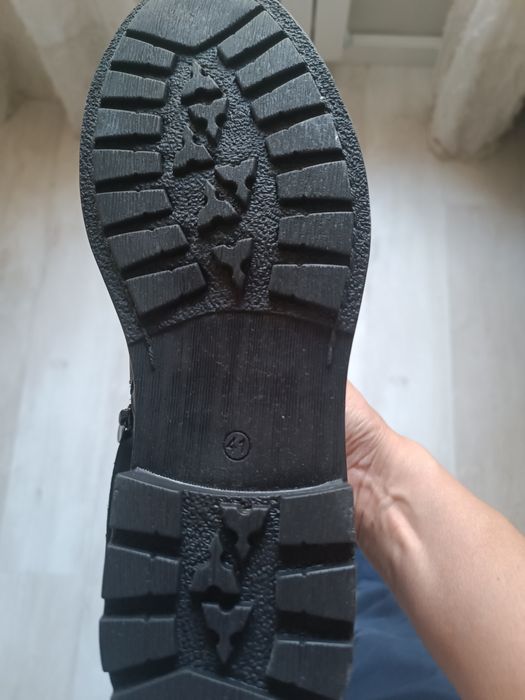 Продам Зимние сапоги