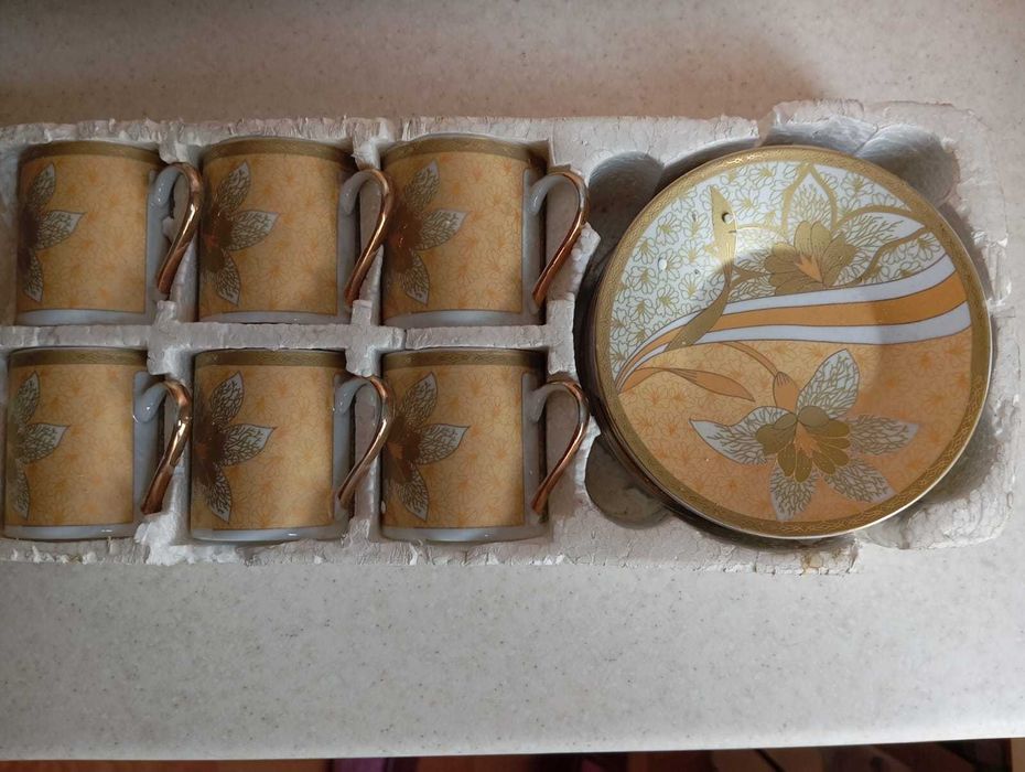 Продам кофейный сервиз