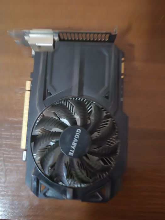 GeForce gtx 750 1gb или 2gb