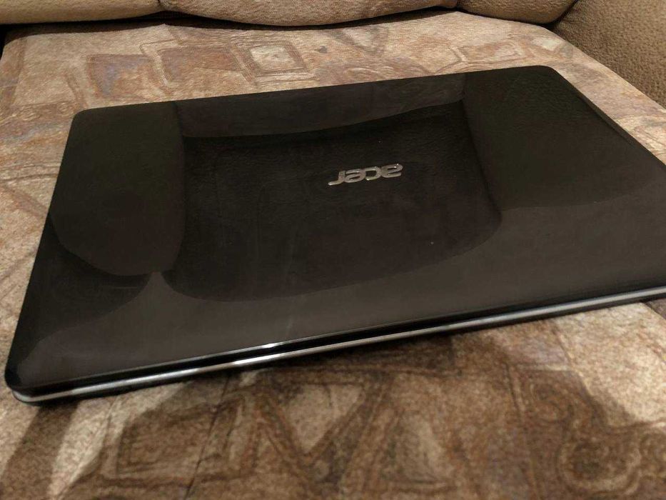 Продается Ноутбук Acer Intel core i3 озу6
