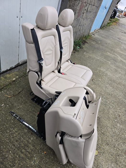 Bancheta mercedes V class Bej