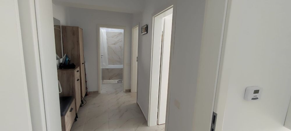 De închiriat apartament 2 camere