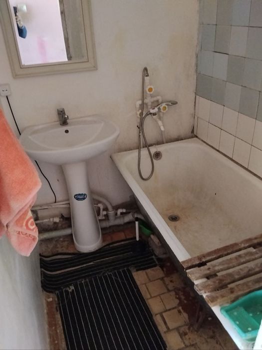 Срочно продается 3 комнатная квартира