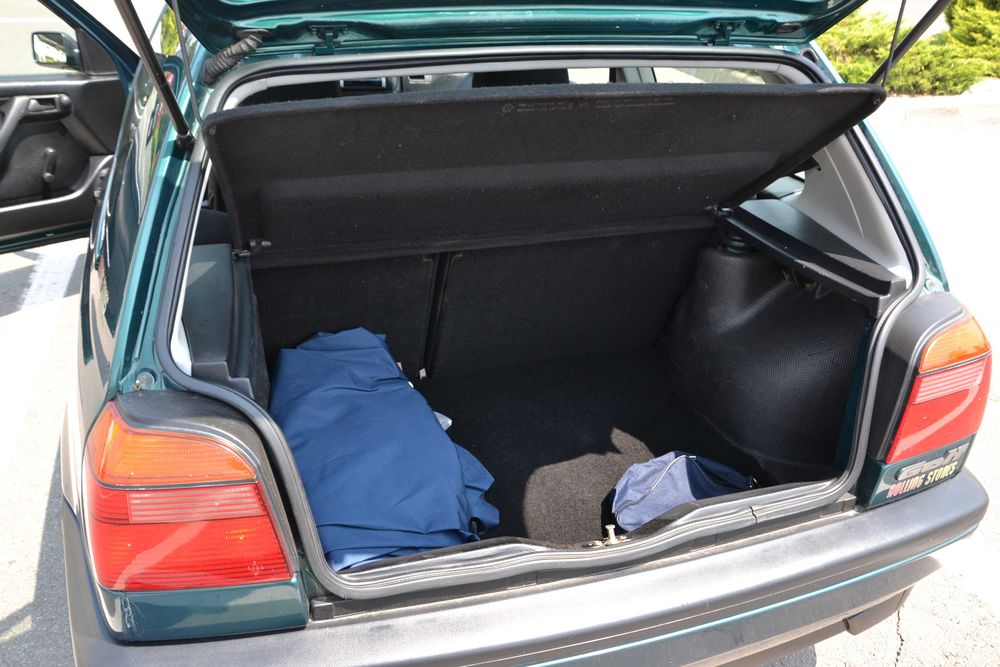 VW Golf 3 -impecabil