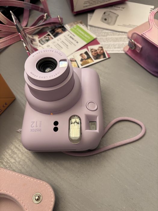 Instax Mini 12 новый + чехол в подарок +