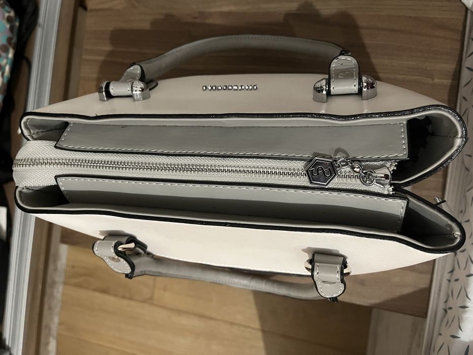 Дамска чанта Silver & Polo (сиво/бяло)