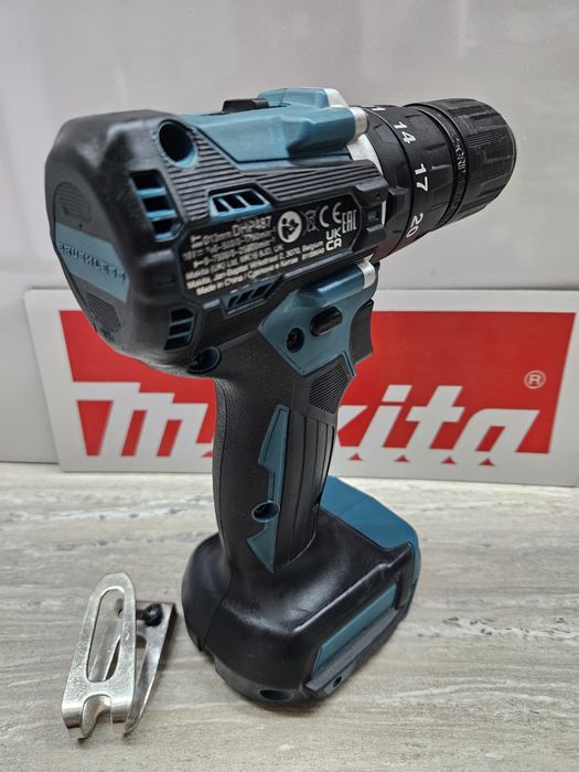 Makita Винтоверт DHP487 18V.