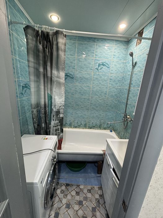 Сдается 2 комнт.кв 54кв 2 этаж