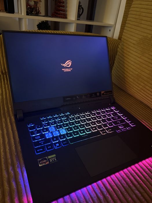 Laptop Gaming ASUS ROG Strix G15