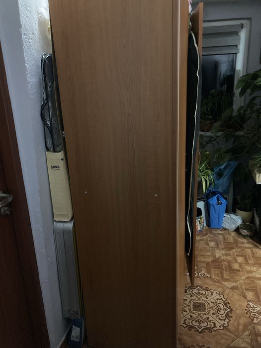 Dulap masiv culoare cires