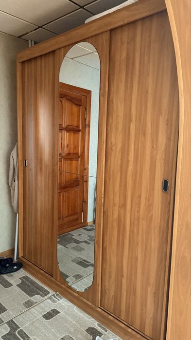 Продам 2 прихошки  80000