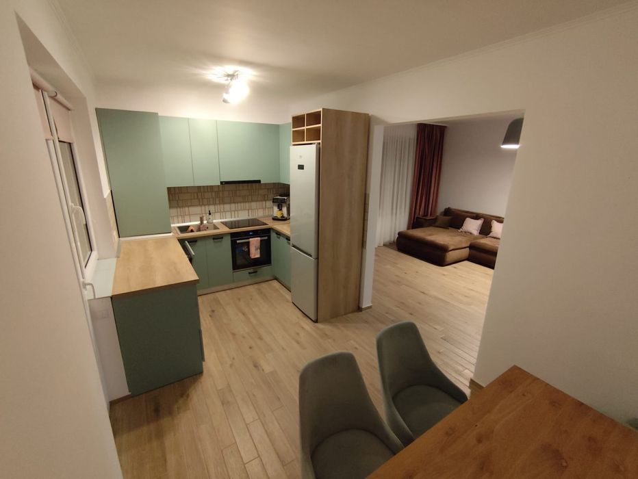 Casa de închiriat , Cartier Tineretului,  Oradea